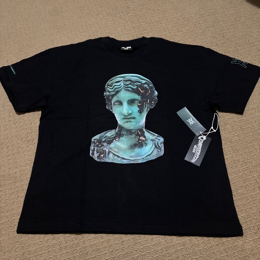 2025 Exclusive ComplexCon T-Shirt Size Xl